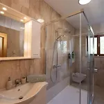 Bela Vista 5 Opatija 公寓 *